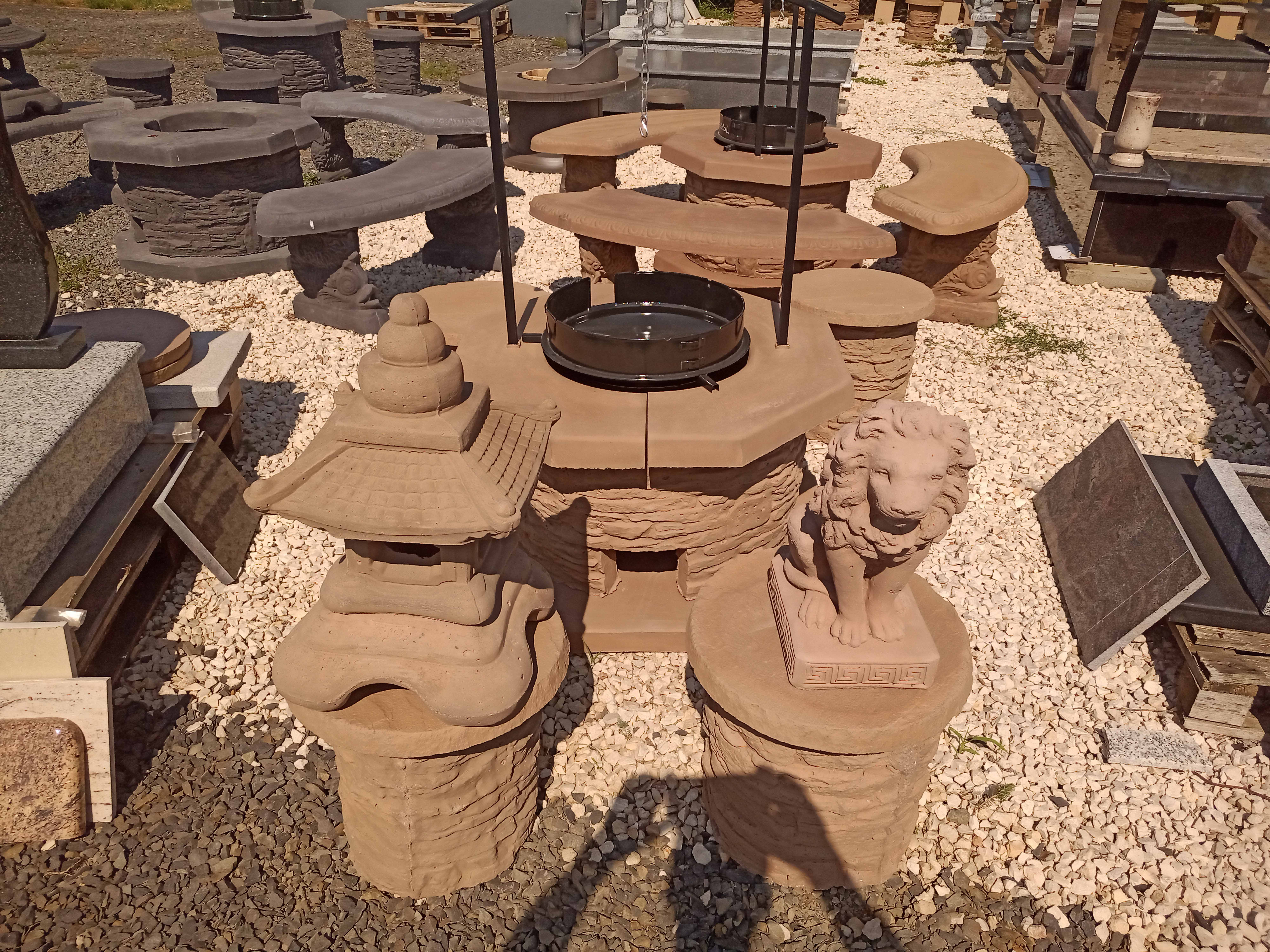 Images VARGA ZOLTÁN KŐFARAGÓ-MŰKŐKÉSZÍTŐ