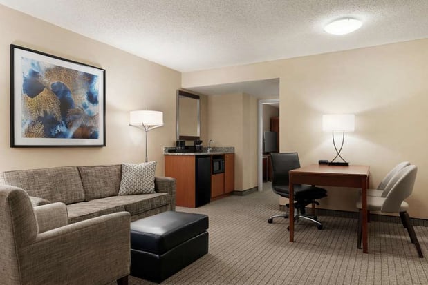 Images Embassy Suites by Hilton Cincinnati RiverCenter