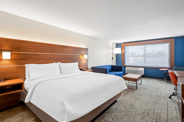 Images Holiday Inn Express & Suites Detroit Northwest - Livonia by IHG
