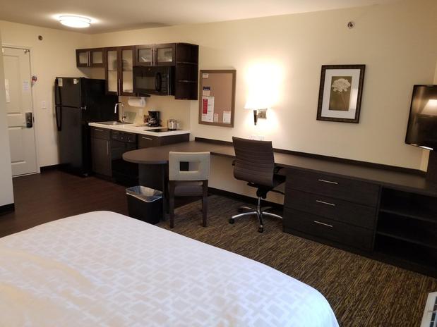 Images Candlewood Suites Davenport, an IHG Hotel