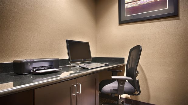 Images Best Western Giddings Inn & Suites