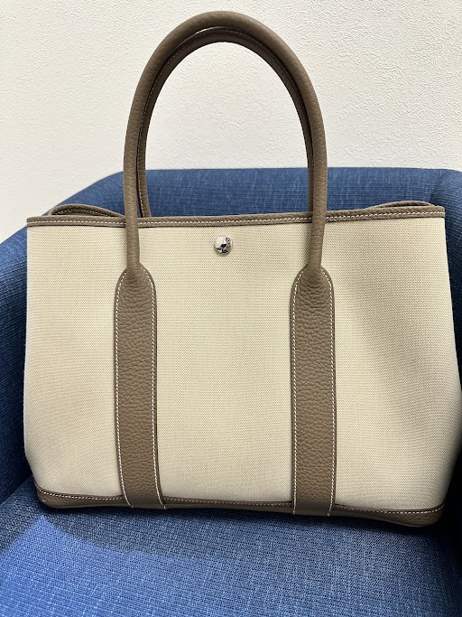 Images KOMEHYO（コメ兵）買取センタークリスタ長堀