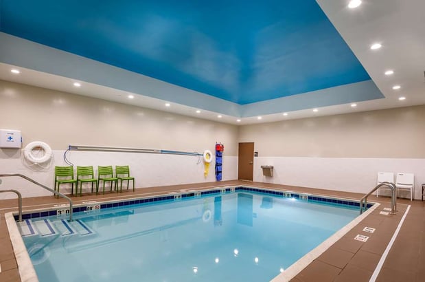 Images Hampton Inn Paramus