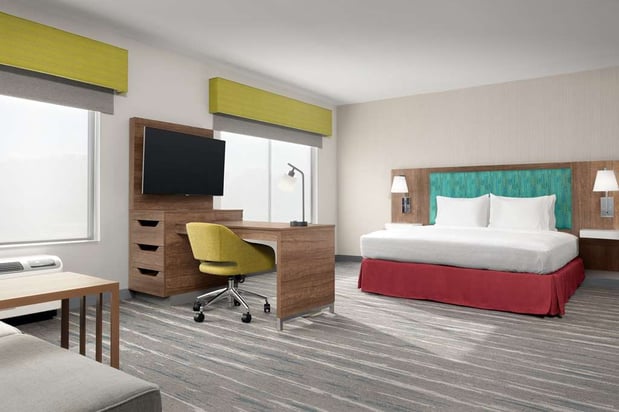 Images Hampton Inn & Suites Durham University Medical Center
