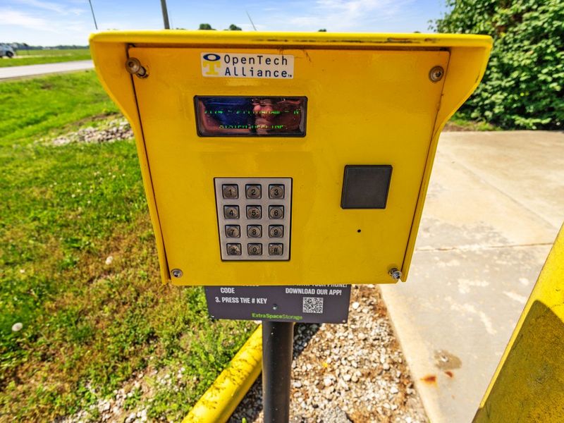 Keypad - Storage Express at 16689 N 1000th St, Effingham, IL 62401