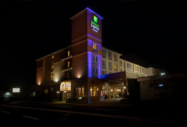 Images Holiday Inn Express & Suites Portland-NW Downtown by IHG