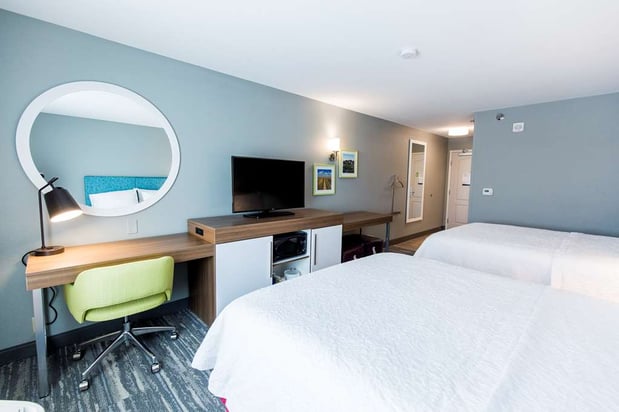 Images Hampton Inn Bismarck North
