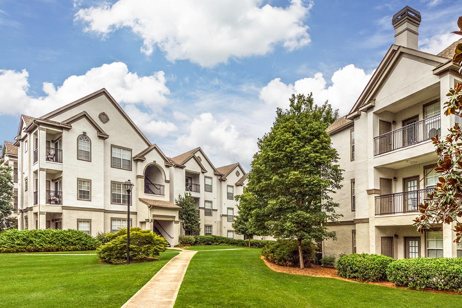 Camden Dunwoody Apartments Photo