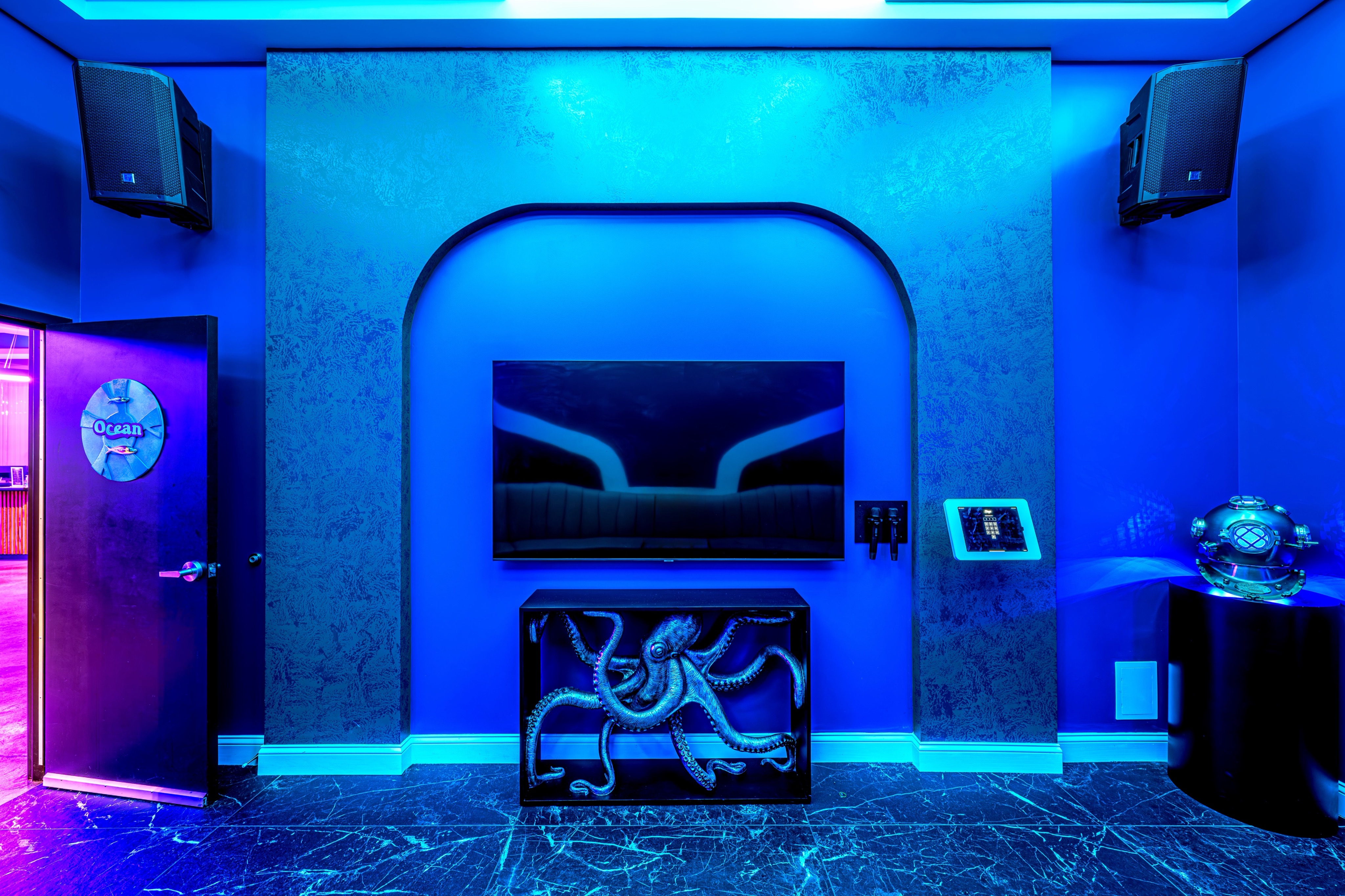 Private Karaoke Room Ocean Room