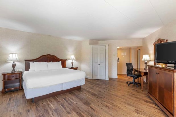 Images Best Western Plus Steeplegate Inn