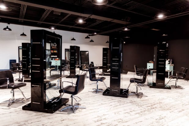Images Vivid Salon
