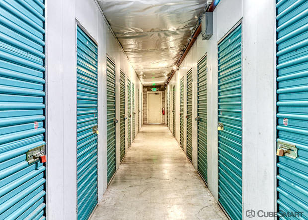 Images CubeSmart Self Storage