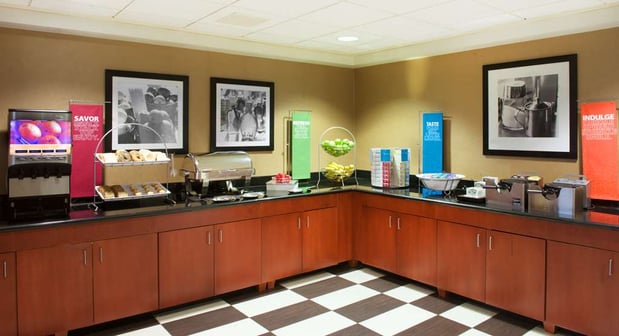 Images Hampton Inn & Suites Pittsburgh-Meadow Lands