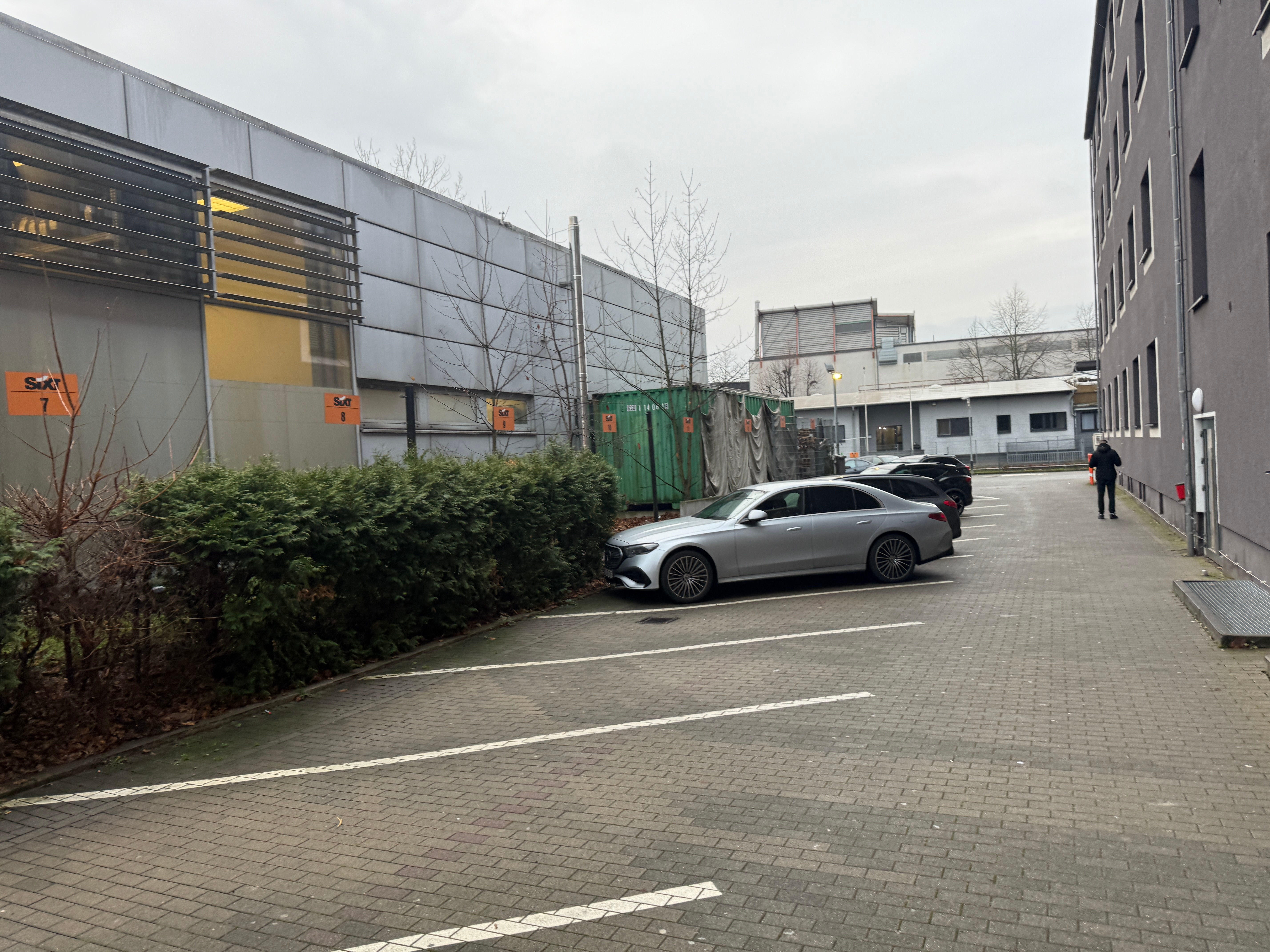 SIXT Autovermietung Frankfurt am Main Ost, Hanauer Landstr. 340 in Frankfurt am Main