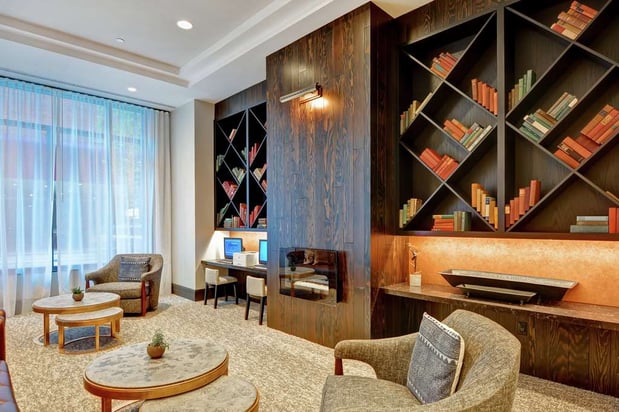 Images The Cincinnatian Hotel, Curio Collection by Hilton