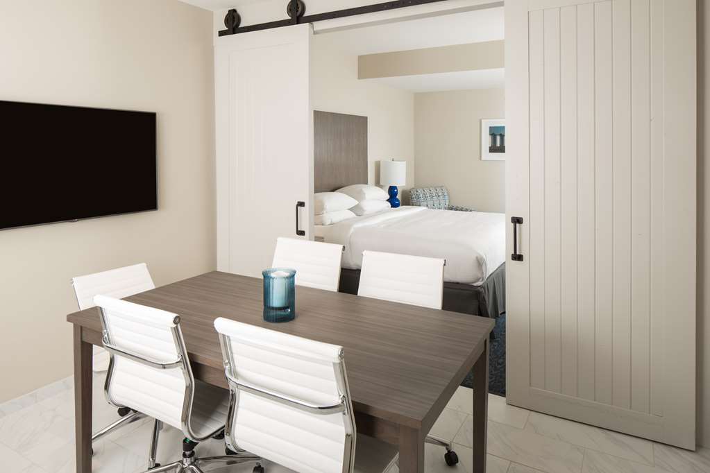 Guest room