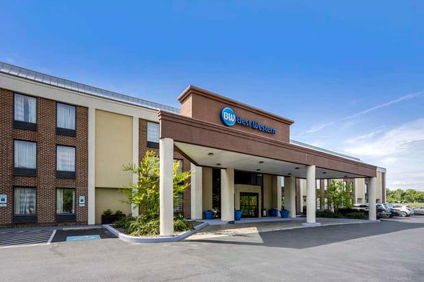 Images Best Western Harrisburg North