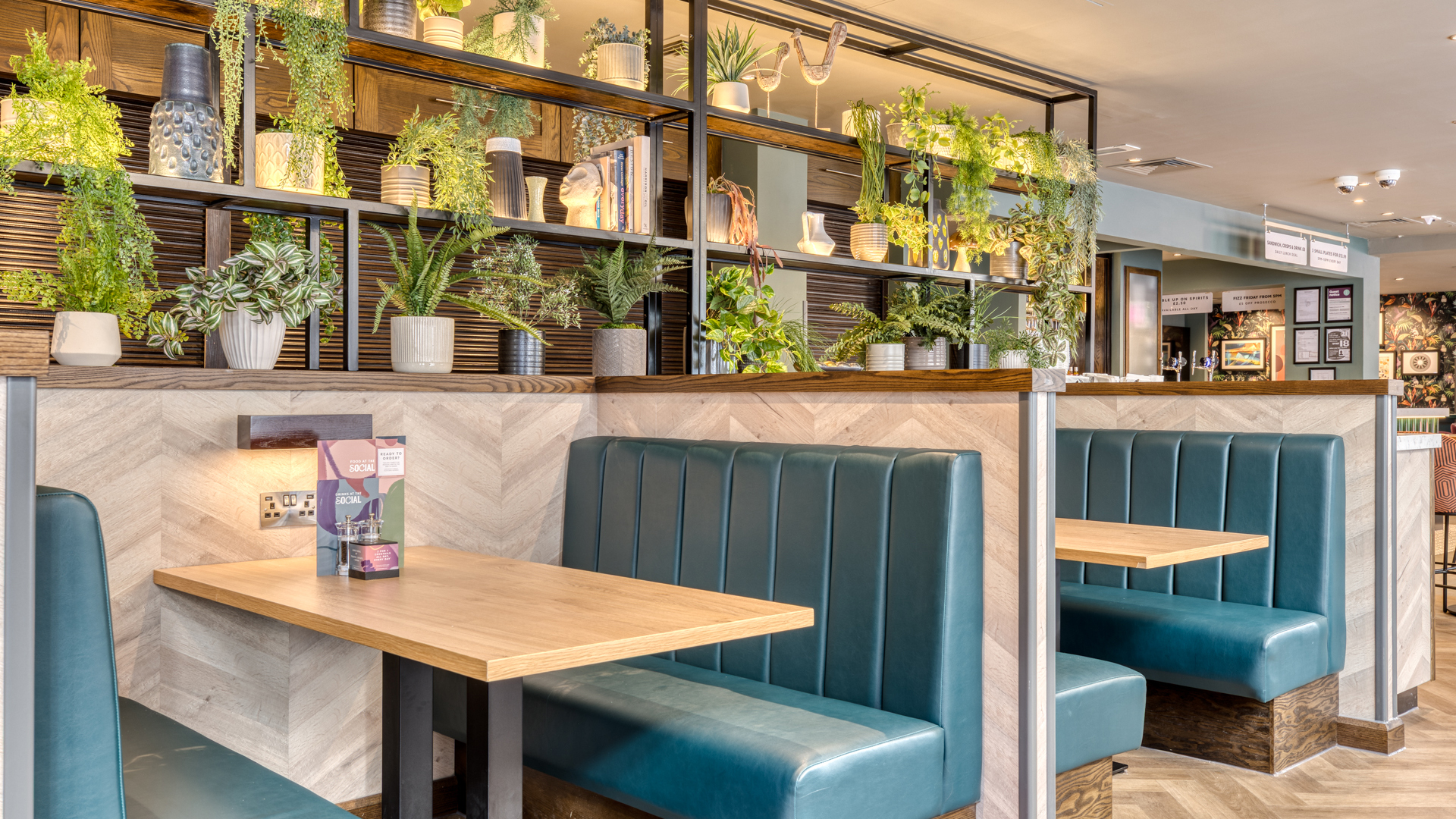 Premier Inn London Southwark (Tate Modern) hotel The Social restaurant
