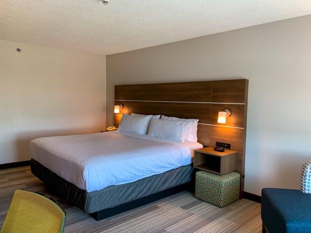 Images Holiday Inn Express & Suites Lexington Dtwn Area-Keeneland by IHG
