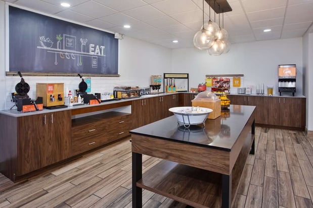 Images Hampton Inn & Suites Tampa East (Casino Area)