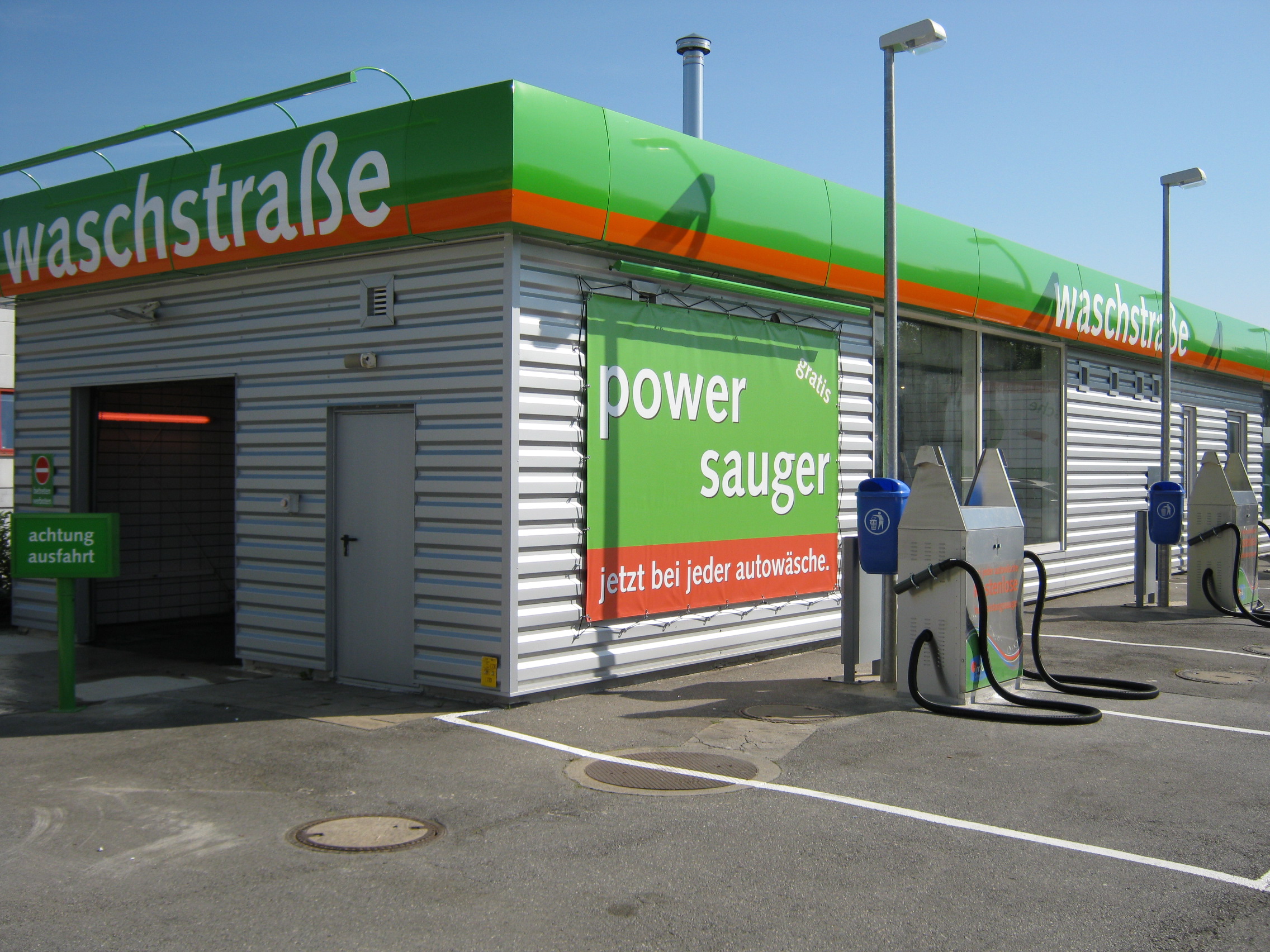 IMO Car Wash, Königsbenden 54 in Eschweiler