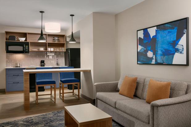 Images Candlewood Suites Fayetteville Fort Bragg by IHG