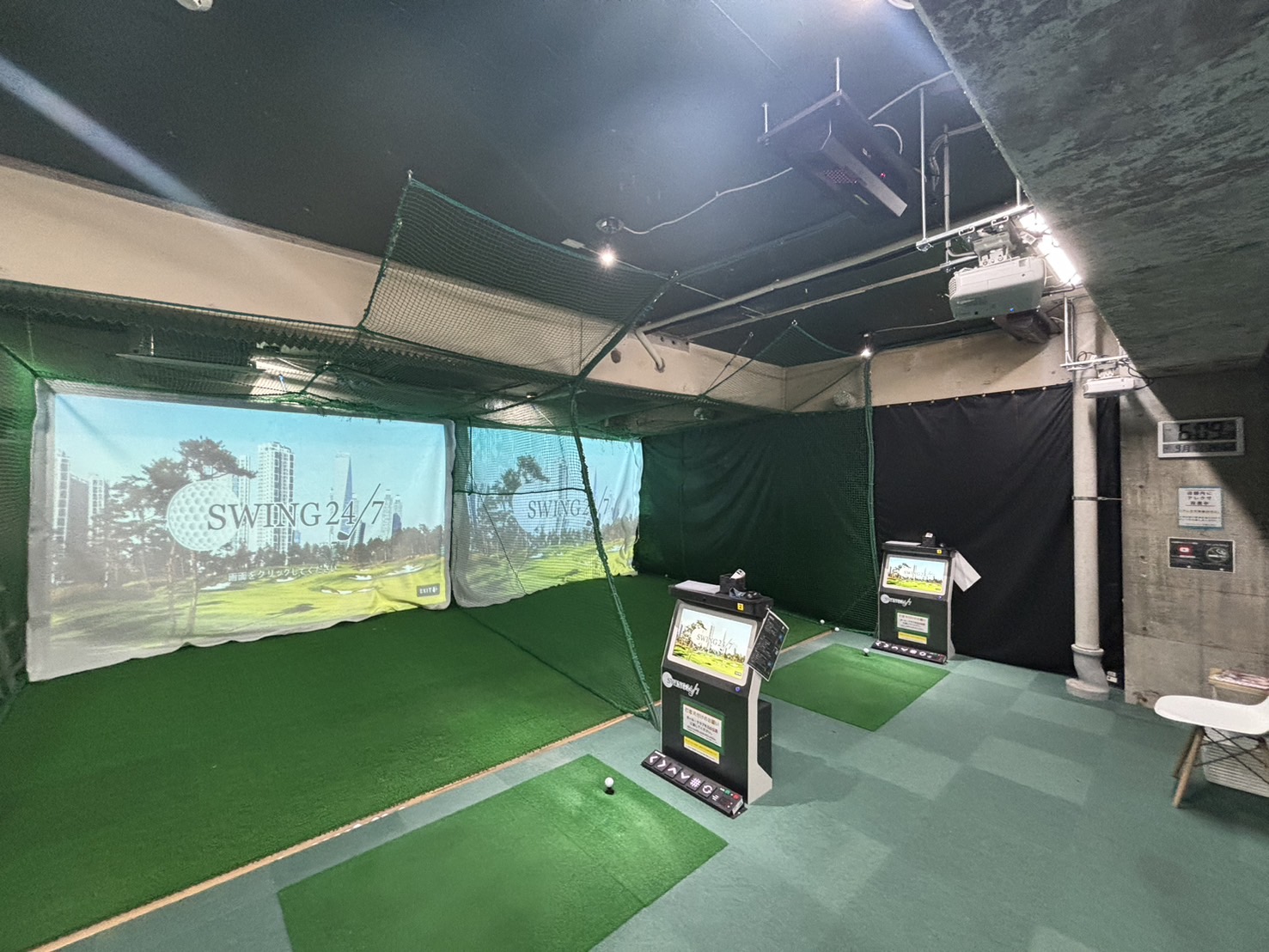 Images インドアゴルフ練習場 SWING24/7 武蔵中原店