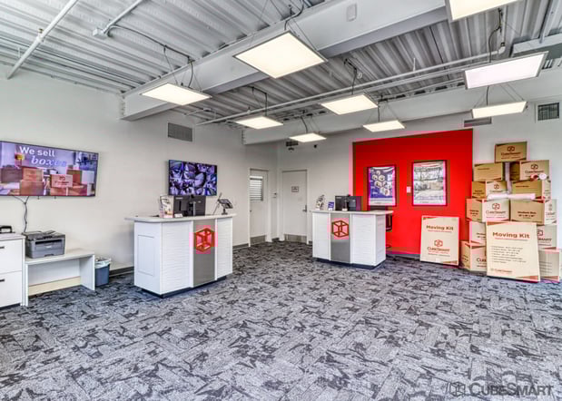 Images CubeSmart Self Storage
