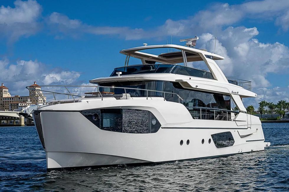 Absolute Yachts for sale in Florida