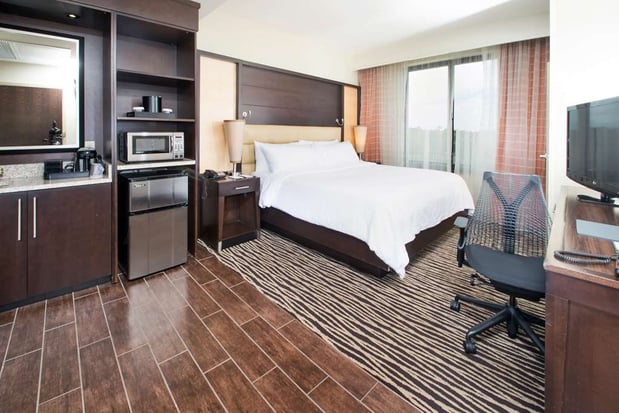 Images Embassy Suites by Hilton Fayetteville Fort Bragg