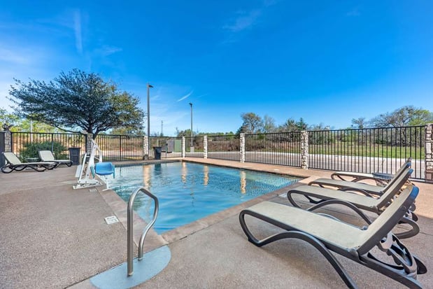 Images Best Western La Grange Inn & Suites