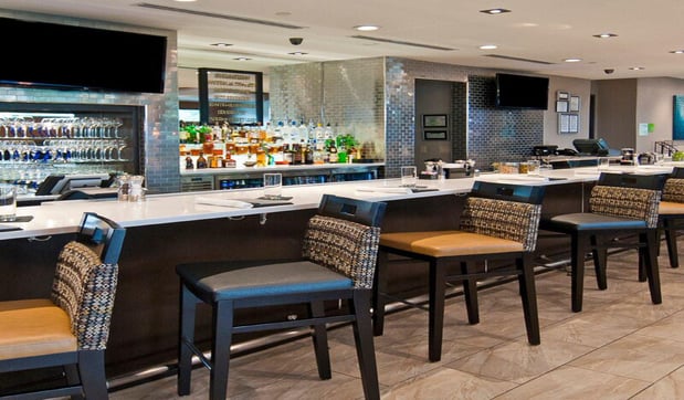 Images Holiday Inn Austin Airport by IHG