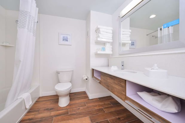 Images Hampton Inn Emporia