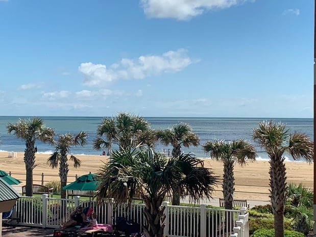 Images Holiday Inn & Suites Virginia Beach - North Beach by IHG