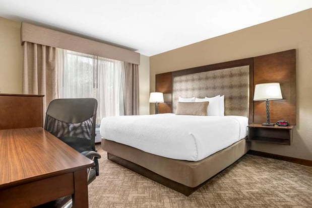 Images Best Western Gardendale