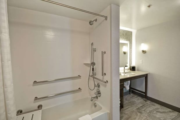 Images Homewood Suites by Hilton Warren Detroit