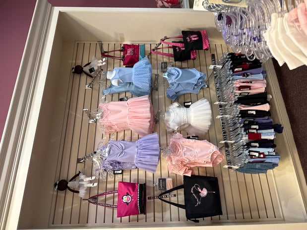 Images Dancer's Market