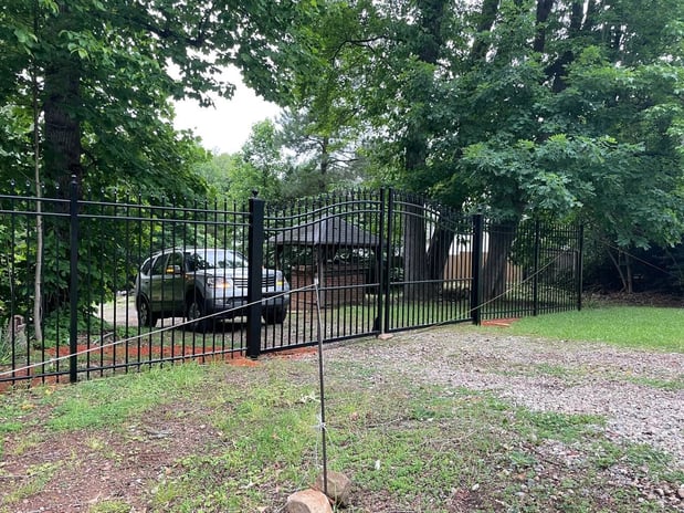 Images Advanced Custom Fence Inc