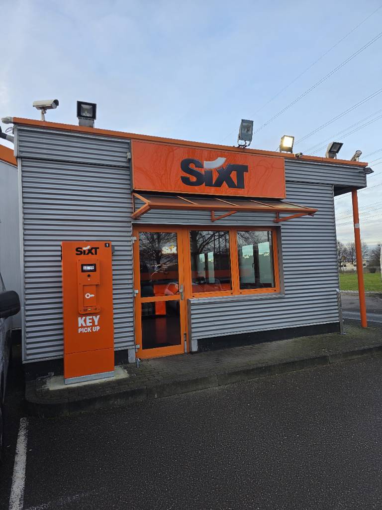 SIXT Mietwagen & Transporter mieten Köln Porz/Gremberghoven, Ettore-Bugatti-Str. 2 in Köln