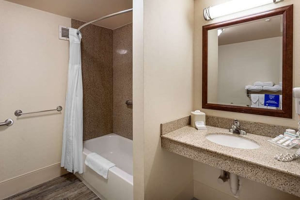 Images Hilton Garden Inn Wooster