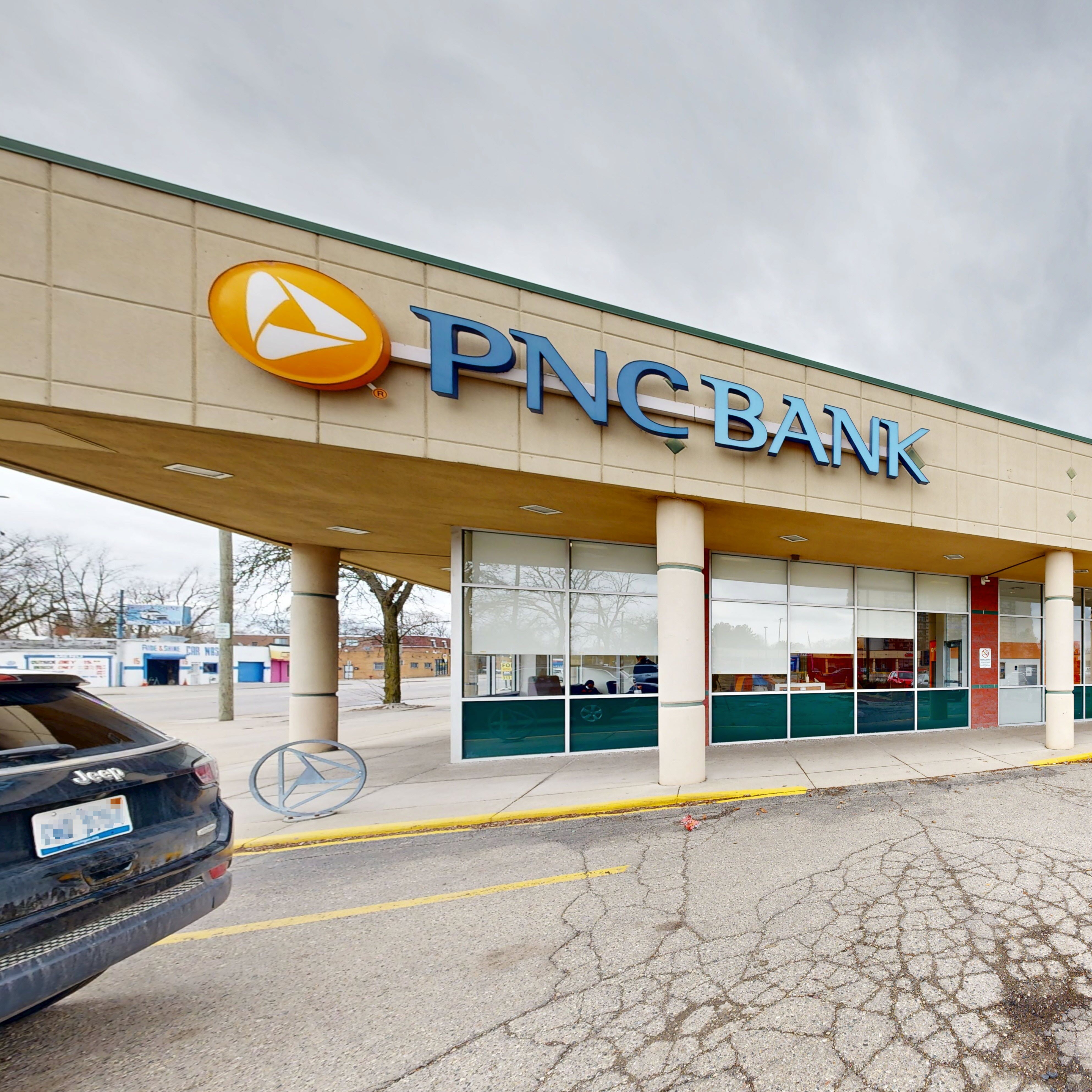 PNC Bank 7 Mile and Evergreen - Detroit, MI
