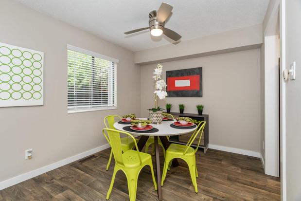 Images The Elliott at College Park Apartment Homes