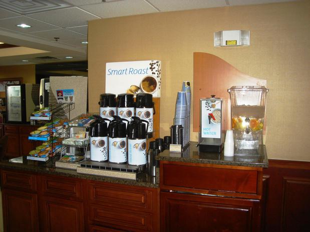 Images Holiday Inn Express Louisville Northeast by IHG