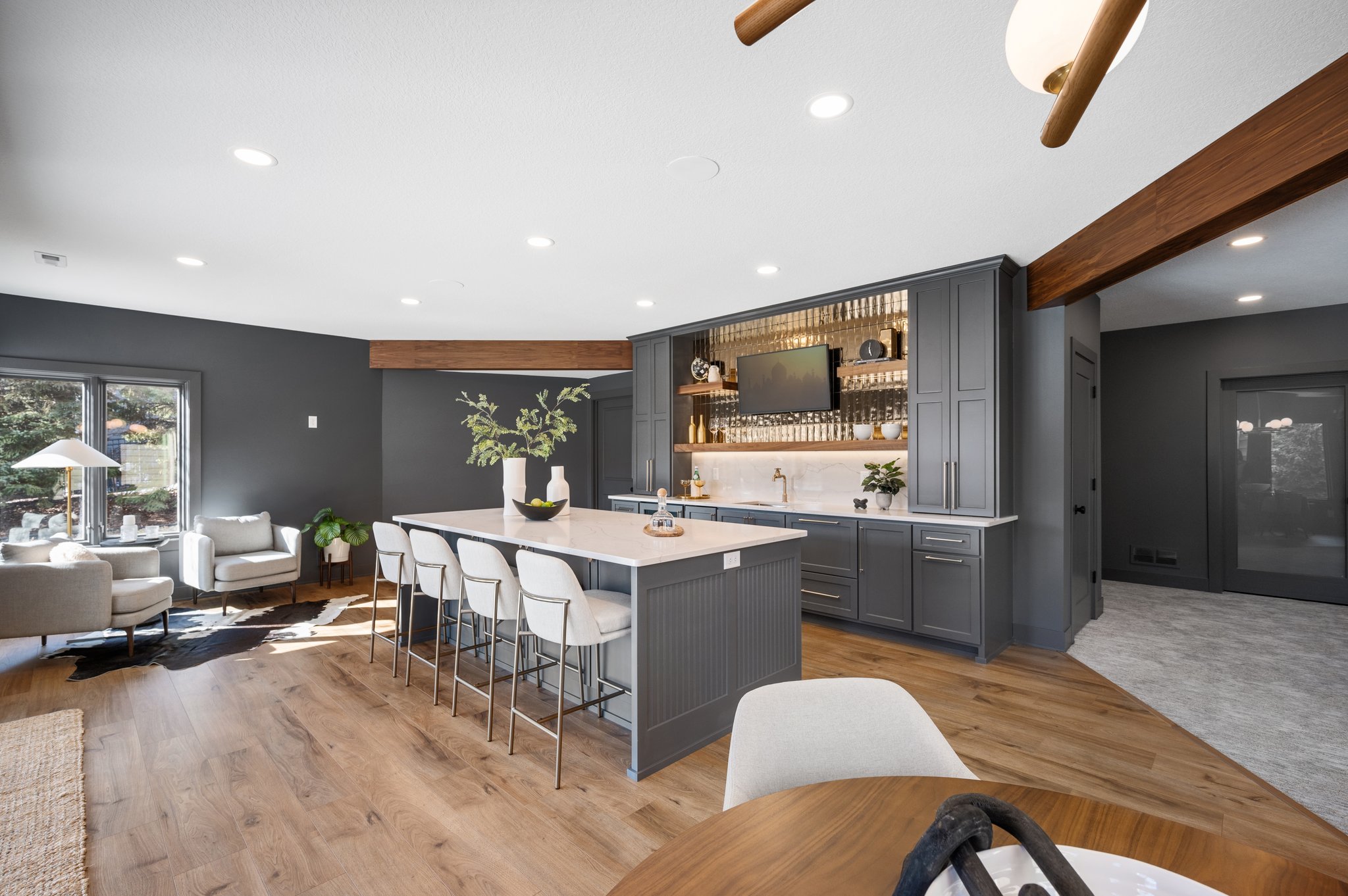 J Brother Design: Pushing the boundaries of design to create spaces you'll love.