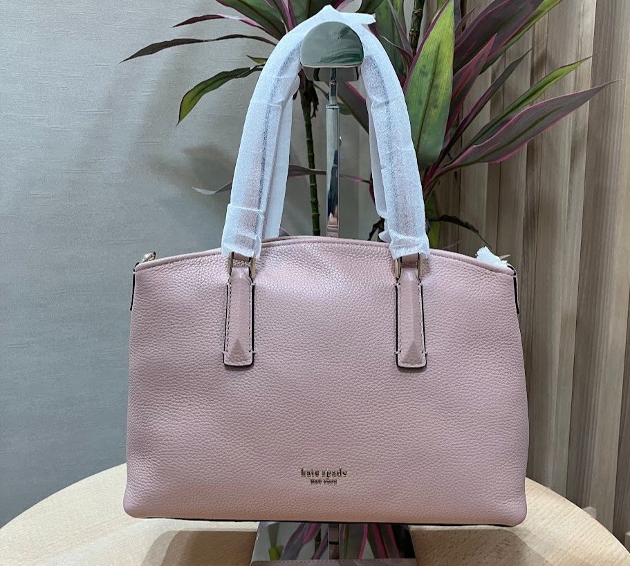 Images KOMEHYO（コメ兵）買取センターきりしま国分山形屋