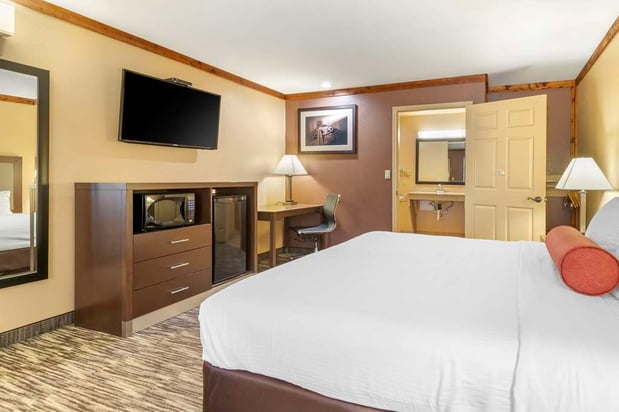 Images Best Western Windwood Inn & Suites