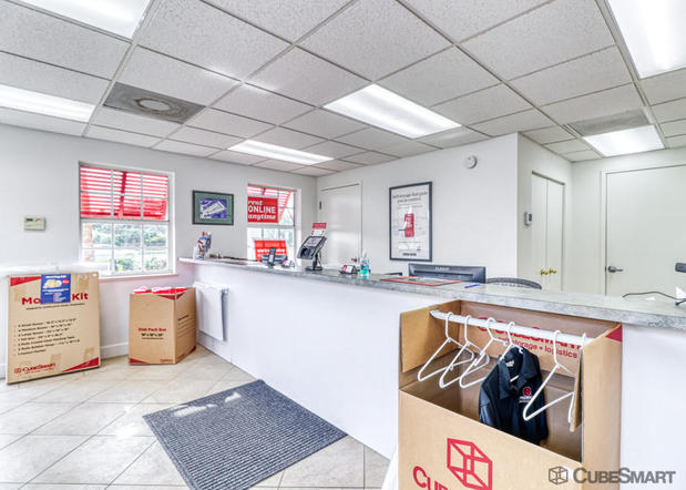 Images CubeSmart Self Storage