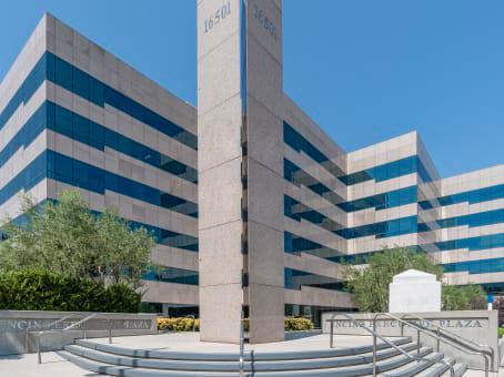Images Regus - Encino Corporate Center