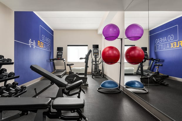 Images Holiday Inn Express & Suites Birmingham-Irondale (East) by IHG