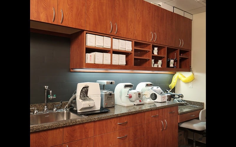 Images Peak Dental Care: Scott G. Lindsay, DMD